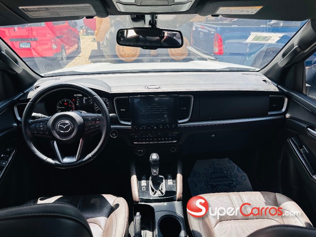 2023 Mazda BT-50 Full — foto 7 / 10