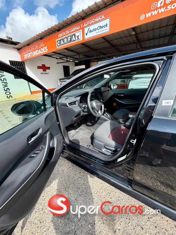 2024 Toyota Corolla SE — foto 5 / 10