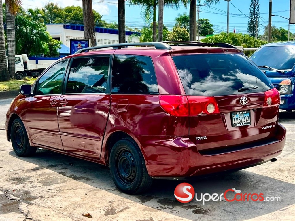 2008 Toyota Sienna LE — foto 4 / 7