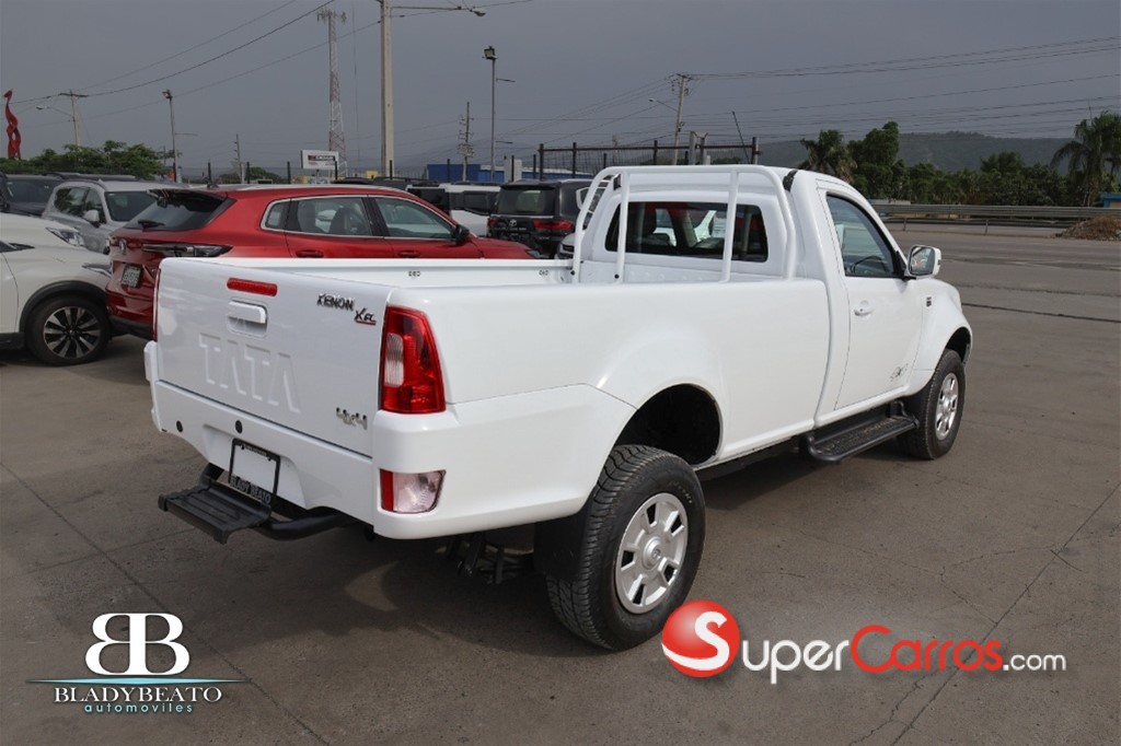 2026 TATA XENON SC 4X4 — foto 10 / 11