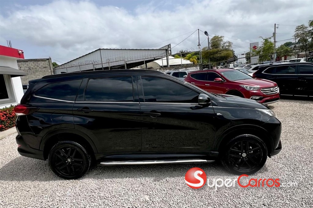 2019 Toyota Rush — foto 4 / 12