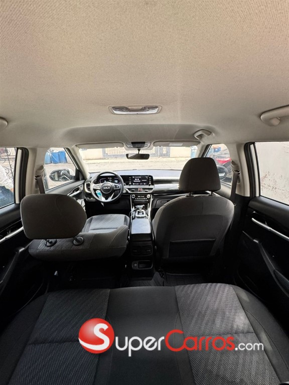 2024 Kia Seltos — foto 7 / 11