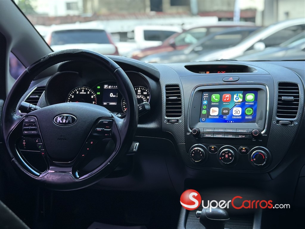 2018 Kia Forte S — foto 9 / 12