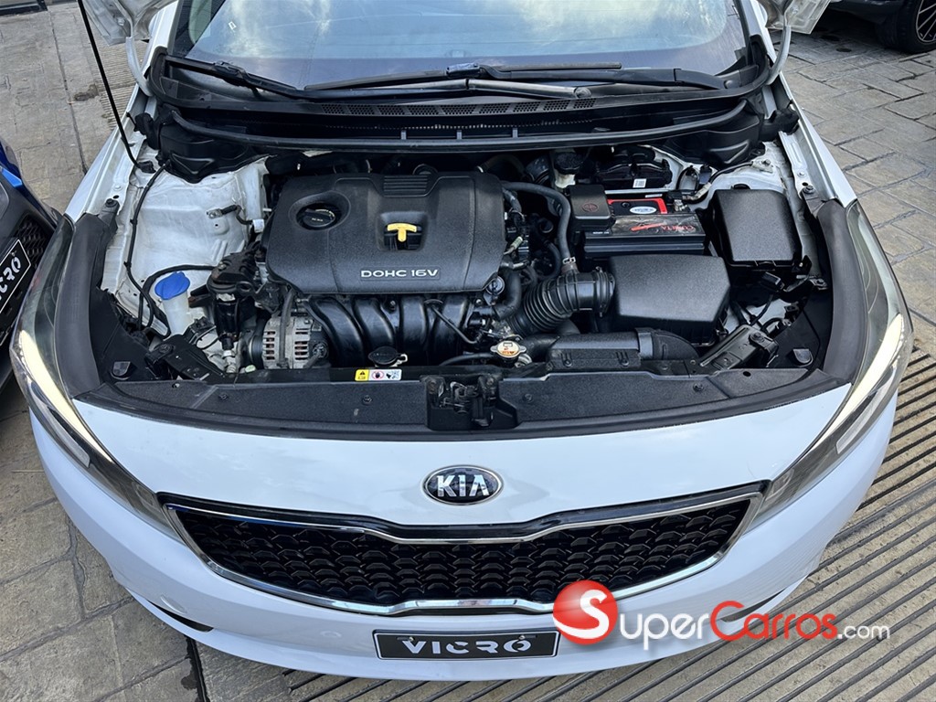 2018 Kia Forte S — foto 12 / 12