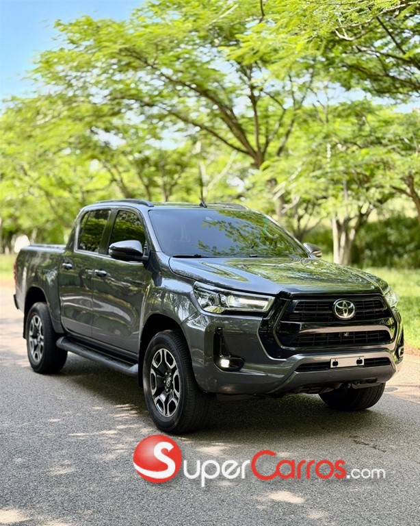 2023 Toyota Hilux