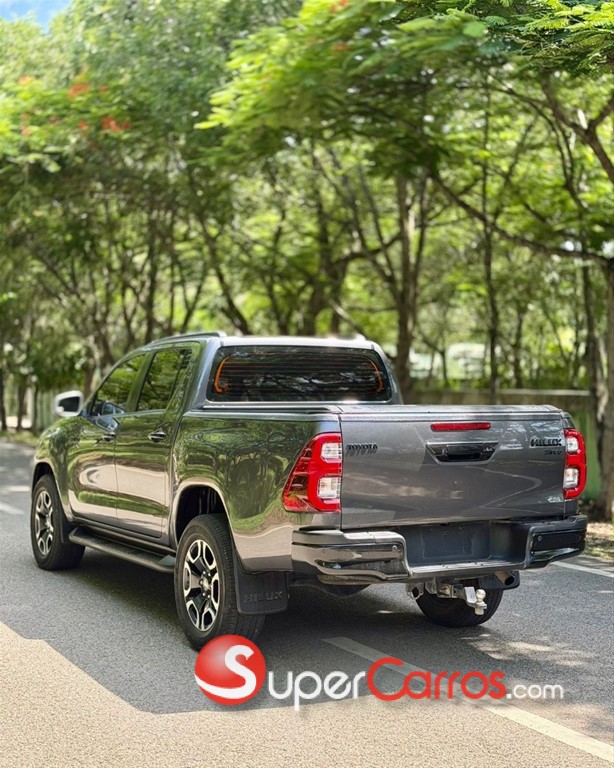 2023 Toyota Hilux — foto 4 / 7