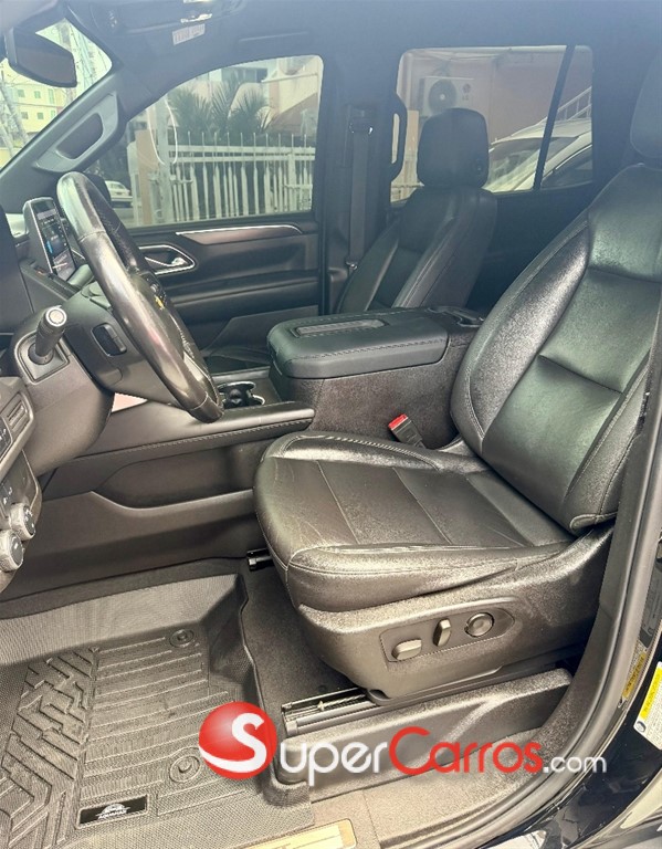 2021 Chevrolet Tahoe LT — foto 10 / 12
