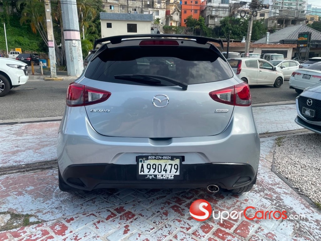 2017 Mazda Demio — foto 5 / 10