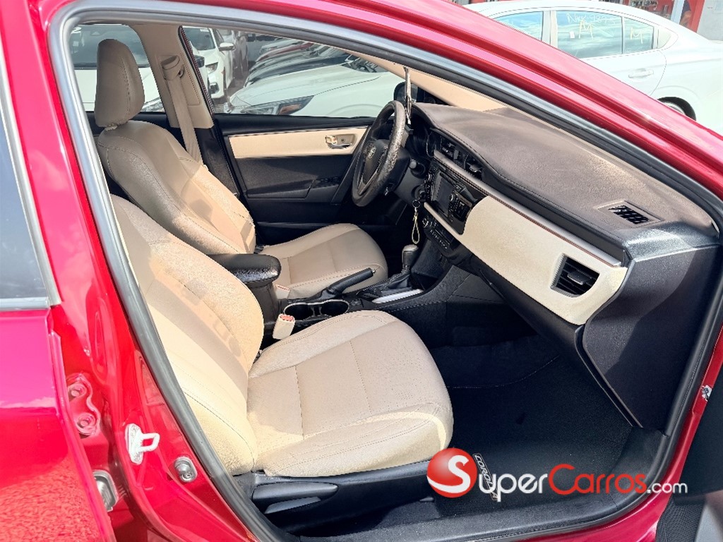 2015 Toyota Corolla LE — foto 6 / 9