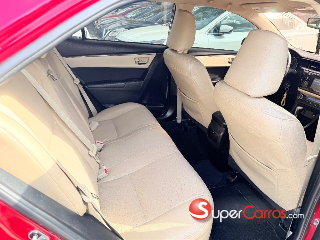 2015 Toyota Corolla LE — foto 8 / 9