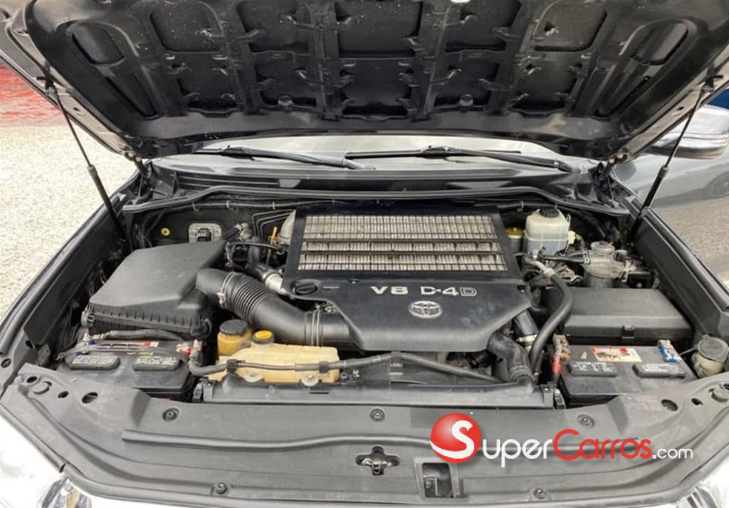 2008 Toyota Land Cruiser VXR — foto 11 / 11