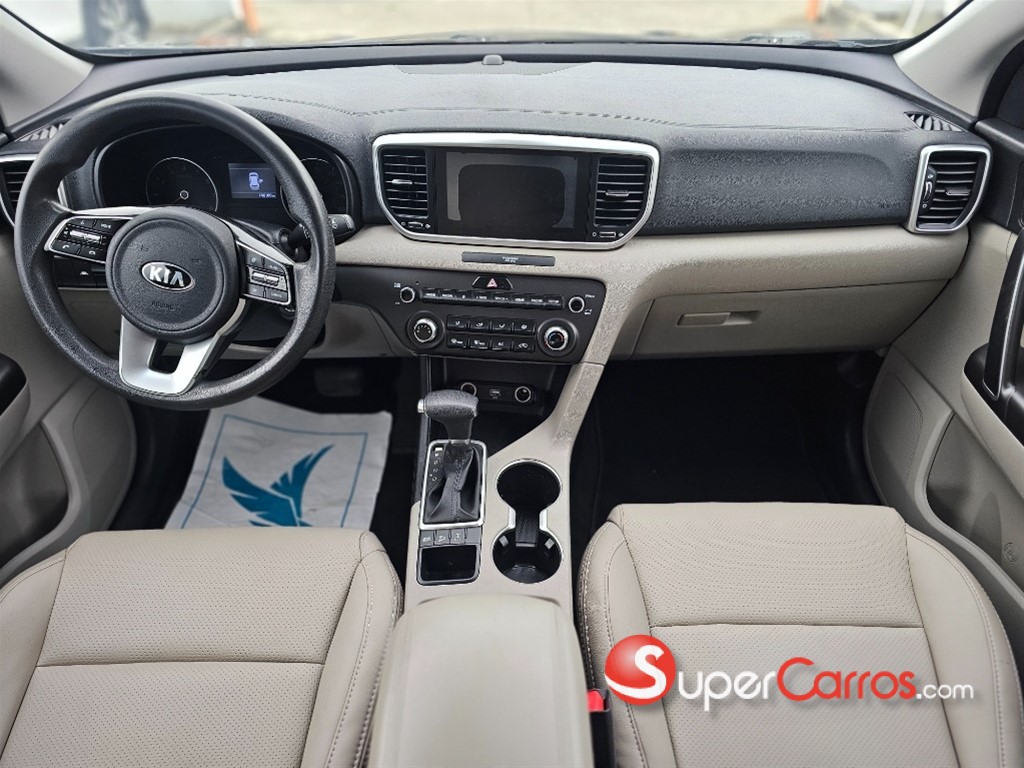 2020 Kia Sportage Sport — foto 2 / 9
