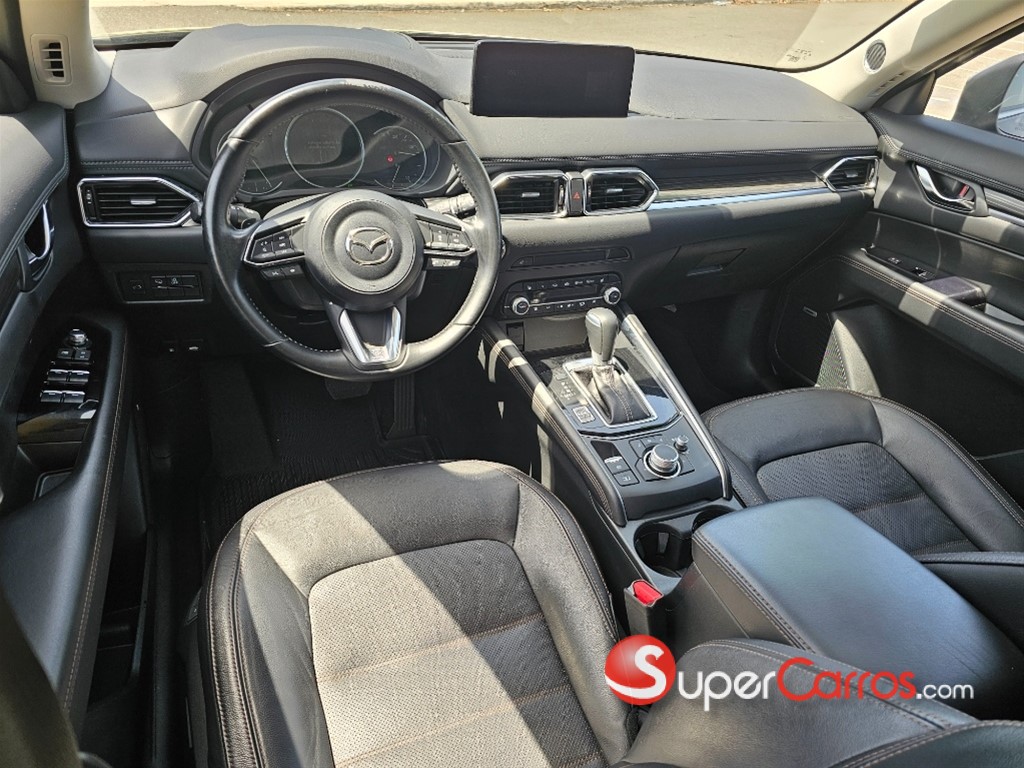 2021 Mazda CX-5 Grand Touring Reserve — foto 8 / 12