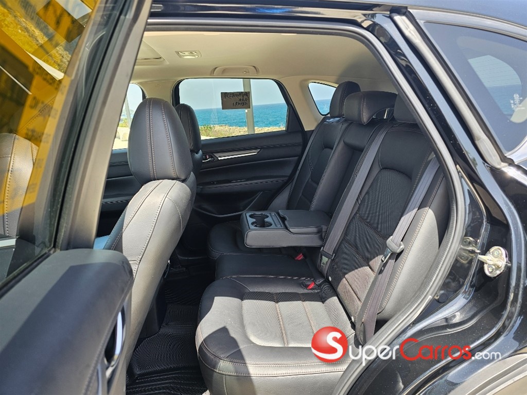 2021 Mazda CX-5 Grand Touring Reserve — foto 9 / 12