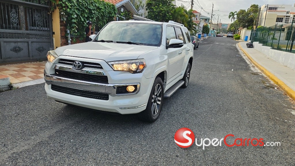 2020 Toyota 4 Runner Limited — foto 3 / 12