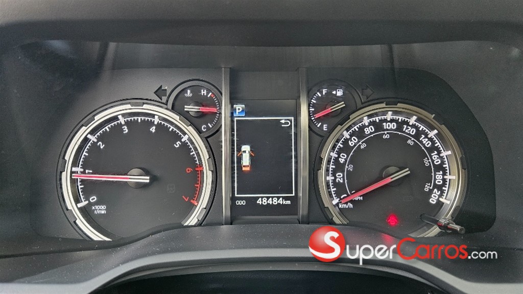 2020 Toyota 4 Runner Limited — foto 11 / 12