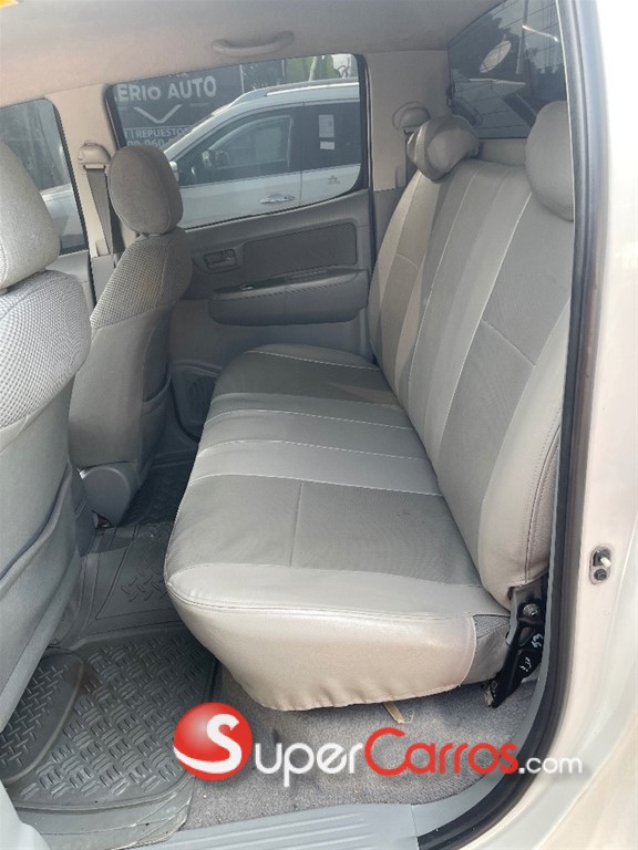 2008 Toyota Hilux — foto 8 / 12
