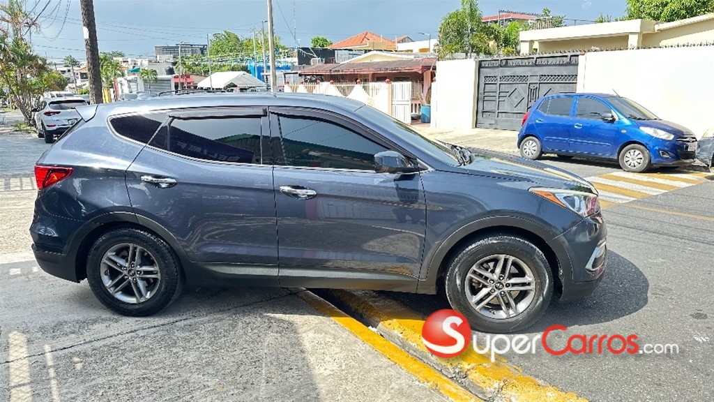 2017 Hyundai Santa Fe Sport — foto 4 / 12