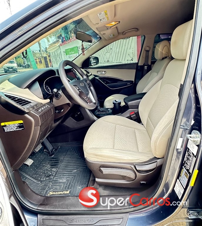 2017 Hyundai Santa Fe Sport — foto 9 / 12