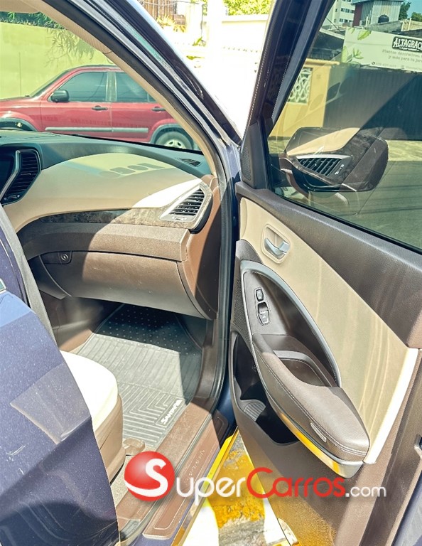 2017 Hyundai Santa Fe Sport — foto 12 / 12