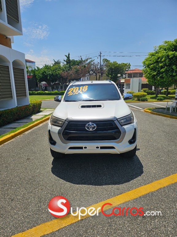 2018 Toyota Hilux SRV — foto 5 / 11