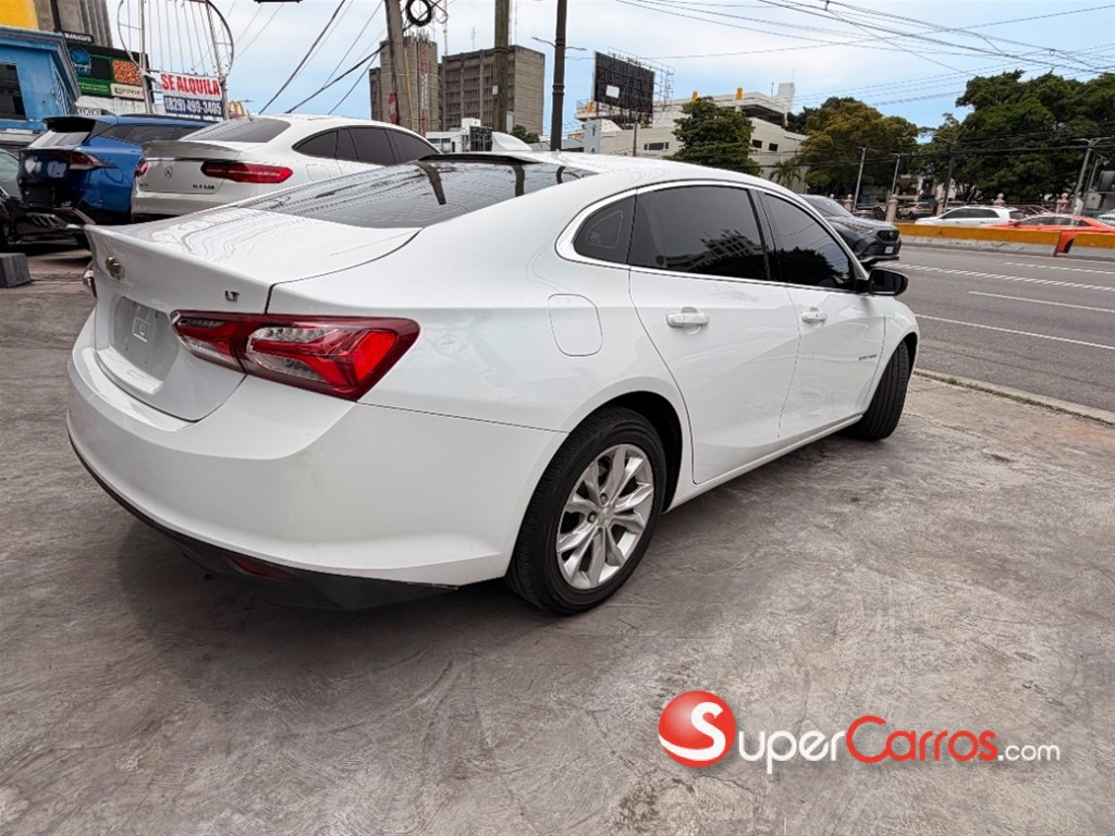 2020 Chevrolet Malibu LT — foto 6 / 12