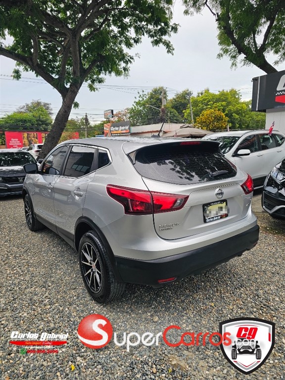 2018 Nissan Rogue S — foto 3 / 10