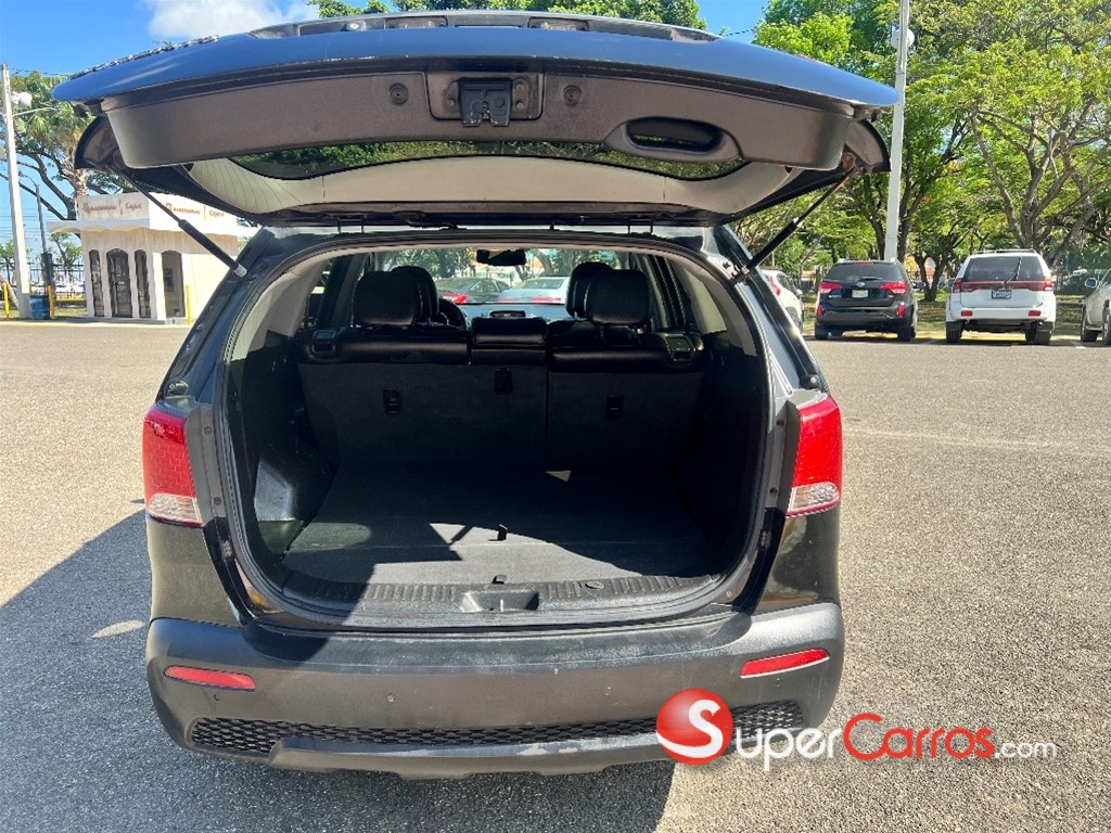 2012 Kia Sorento LX — foto 9 / 12