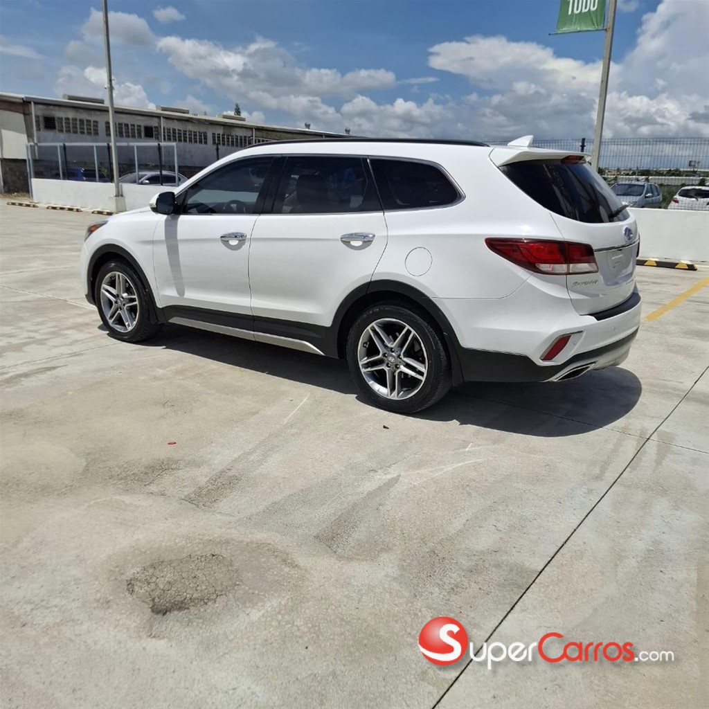 2017 Hyundai Santa Fe Ultimate — foto 4 / 12