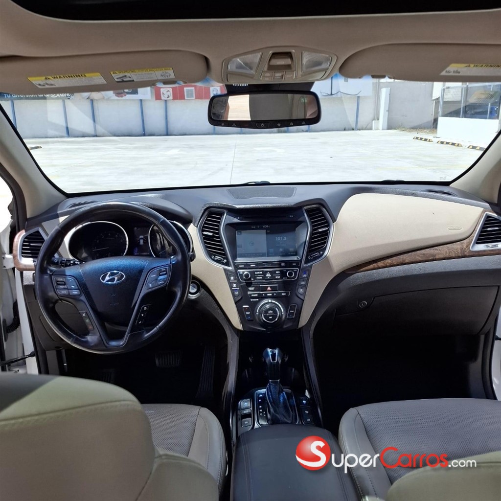 2017 Hyundai Santa Fe Ultimate — foto 9 / 12