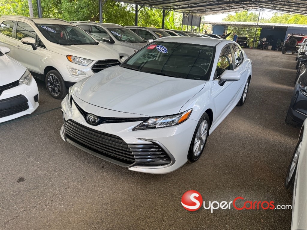 2022 Toyota Camry LE — foto 2 / 10