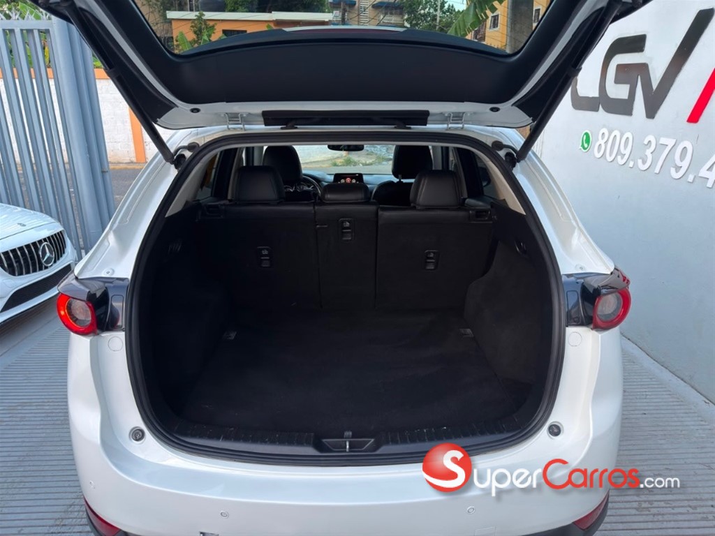 2020 Mazda CX-5 Touring — foto 9 / 12