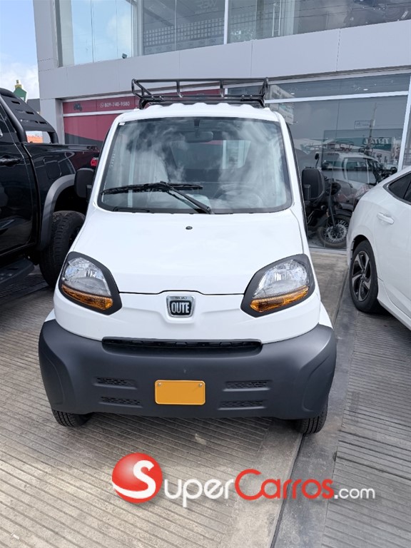 2025 Bajaj Qute