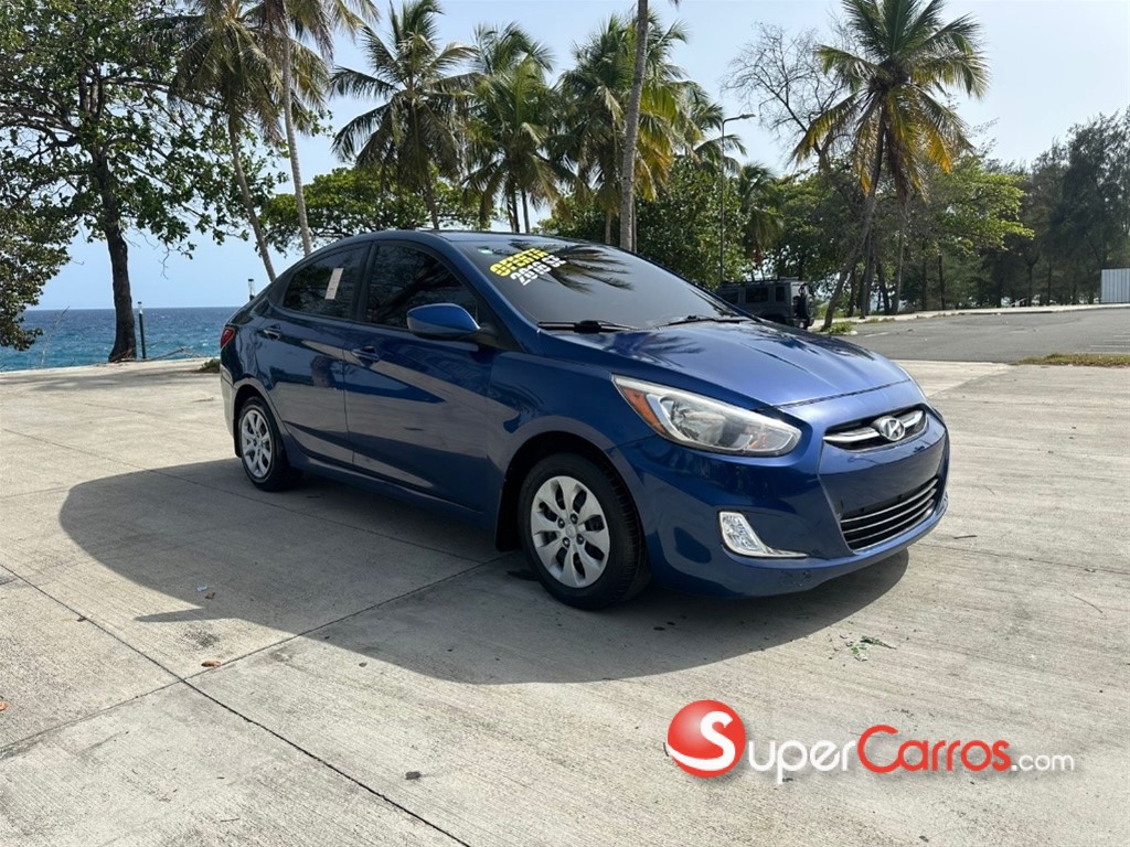 2016 Hyundai Accent SE — foto 2 / 12