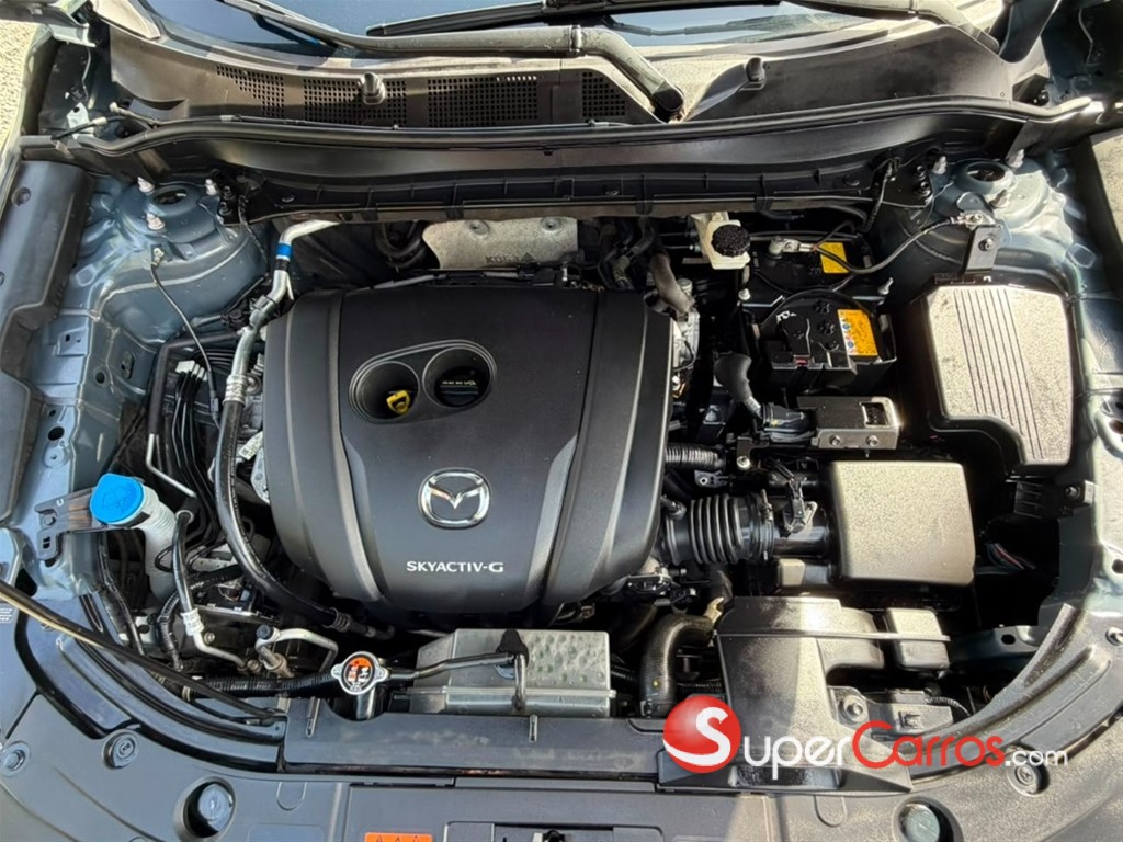 2022 Mazda CX-5 Carbon Edition — foto 10 / 11