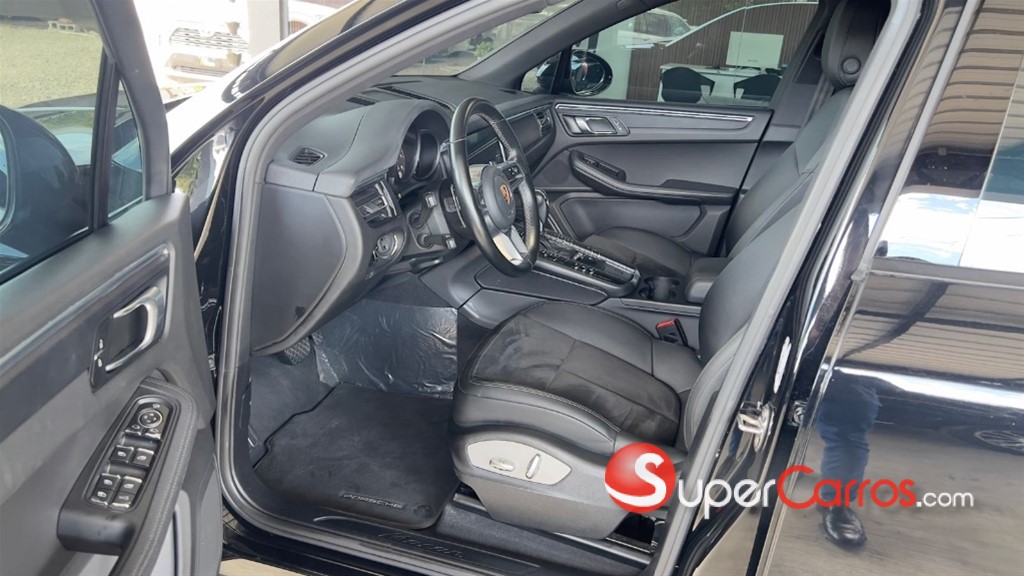 2019 Porsche Macan — foto 6 / 12
