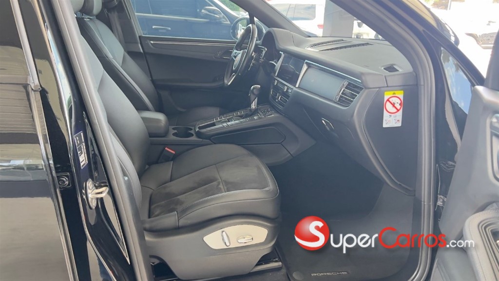 2019 Porsche Macan — foto 7 / 12