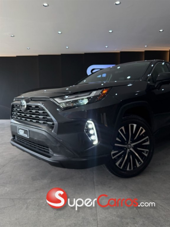 2023 Toyota RAV4 LE — foto 4 / 10