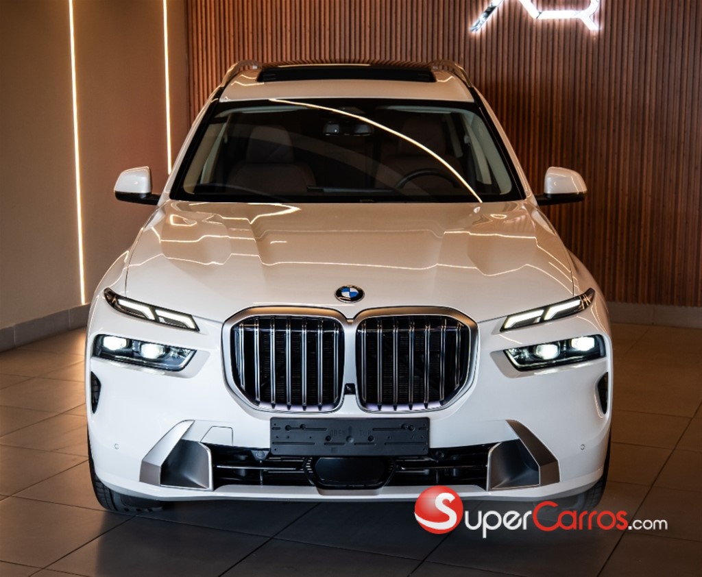 2023 BMW X 7 XDRIVE 40i — foto 3 / 12