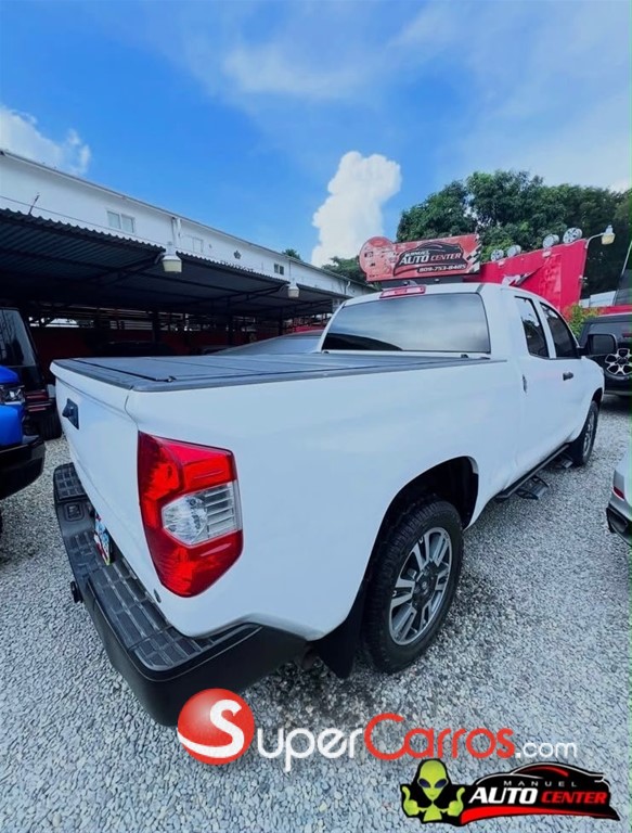 2021 Toyota Tundra SR5 — foto 6 / 8
