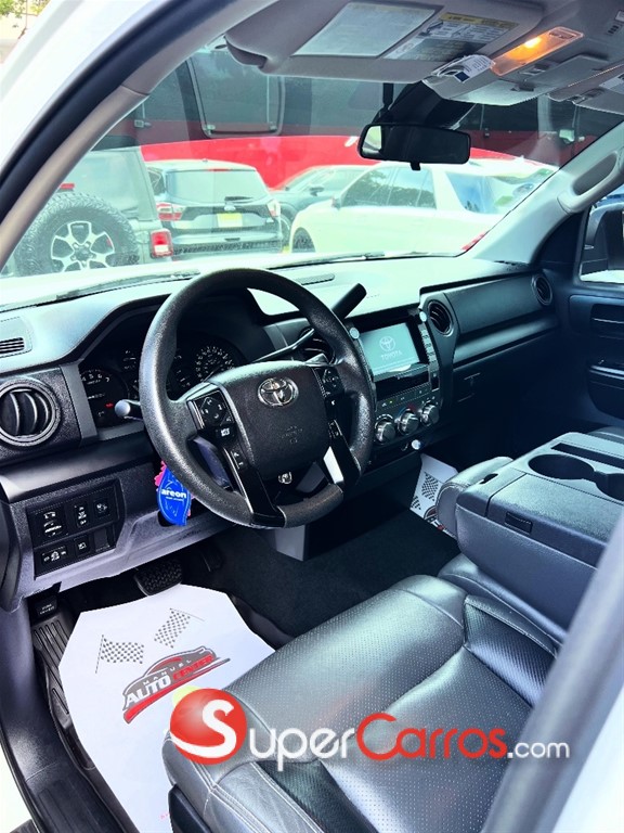 2021 Toyota Tundra SR5 — foto 7 / 8