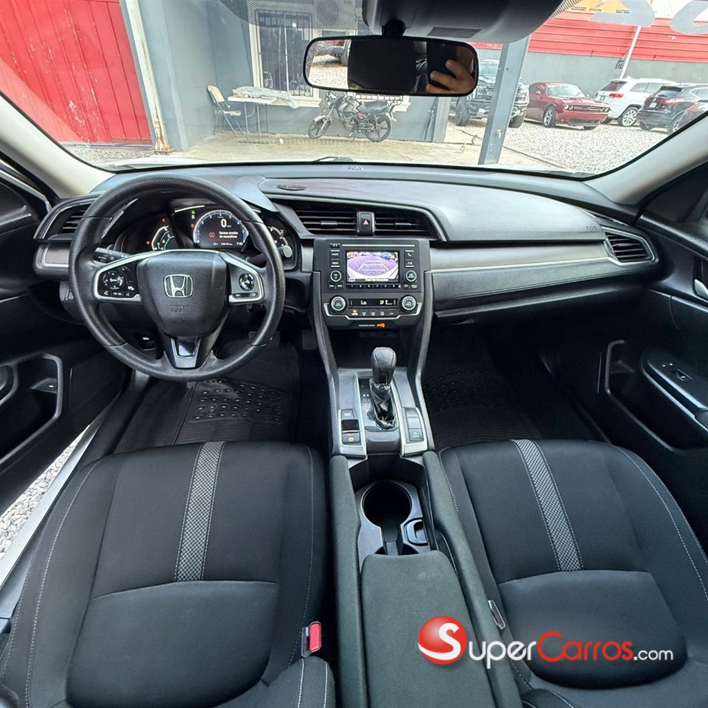 2021 Honda Civic LX — foto 8 / 12