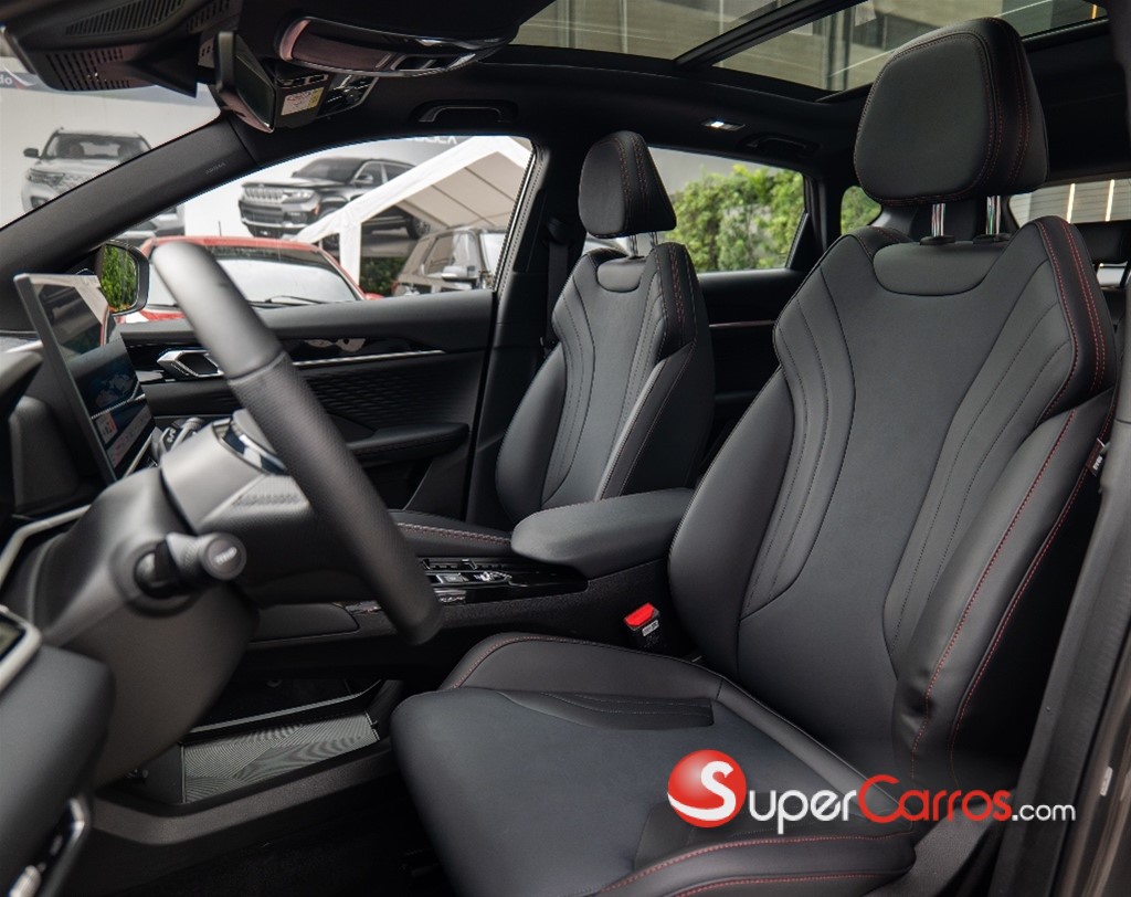 2027 Geely COOLRAY GF — foto 4 / 12