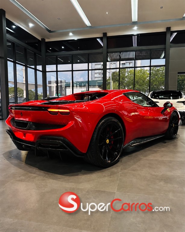 2023 Ferrari 296 GTB — foto 12 / 12
