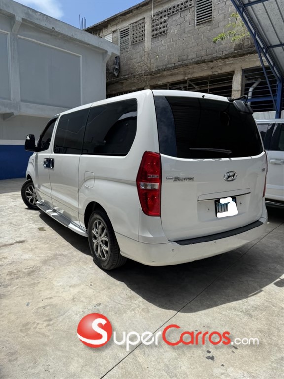 2018 Hyundai Grand Starex — foto 3 / 9
