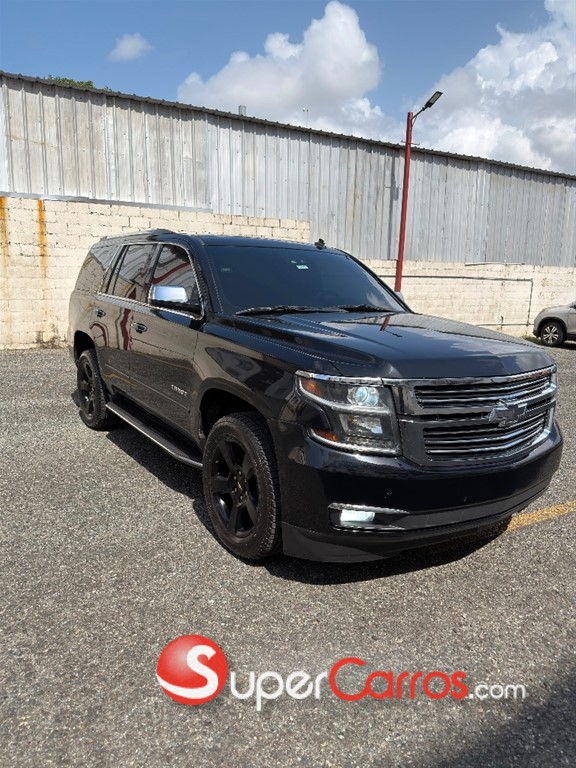 2015 Chevrolet Tahoe LTZ — foto 2 / 12