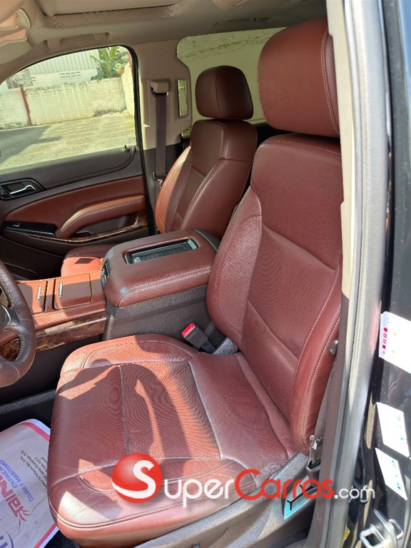 2015 Chevrolet Tahoe LTZ — foto 6 / 12