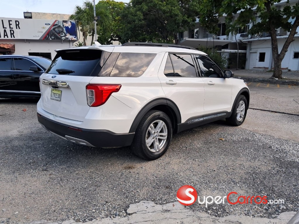 2021 Ford Explorer XLT ECOBOOST — foto 5 / 12