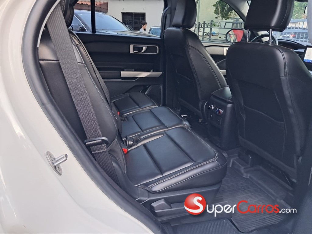 2021 Ford Explorer XLT ECOBOOST — foto 7 / 12