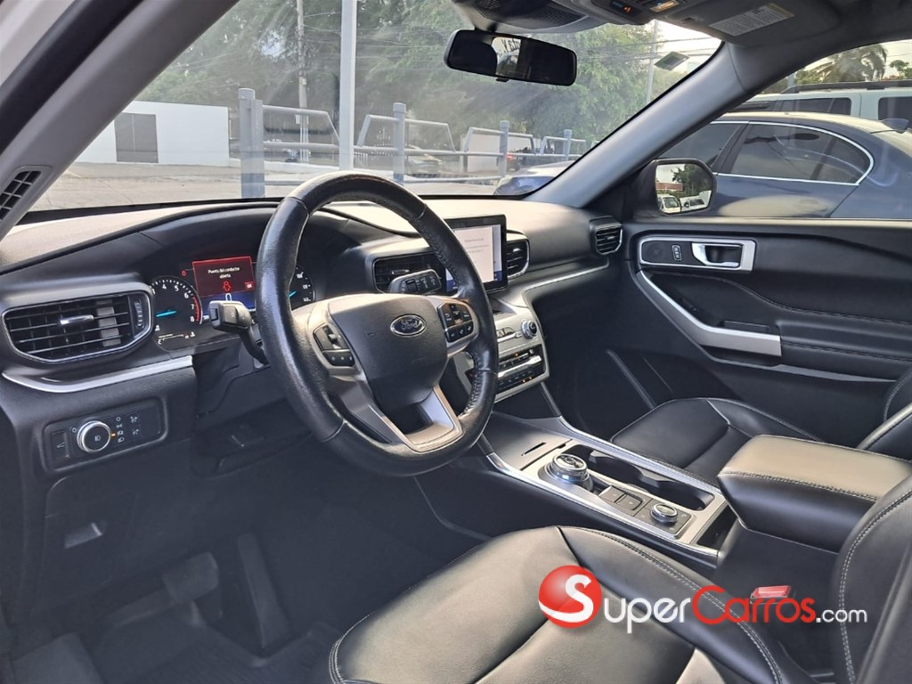 2021 Ford Explorer XLT ECOBOOST — foto 9 / 12